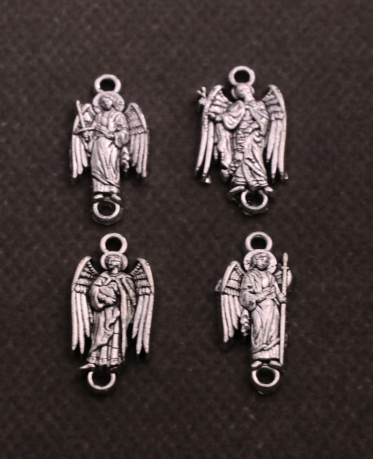 4 Stück The Archangel Medal Ch – Jewelry Making Michaels Bewertung und Preis