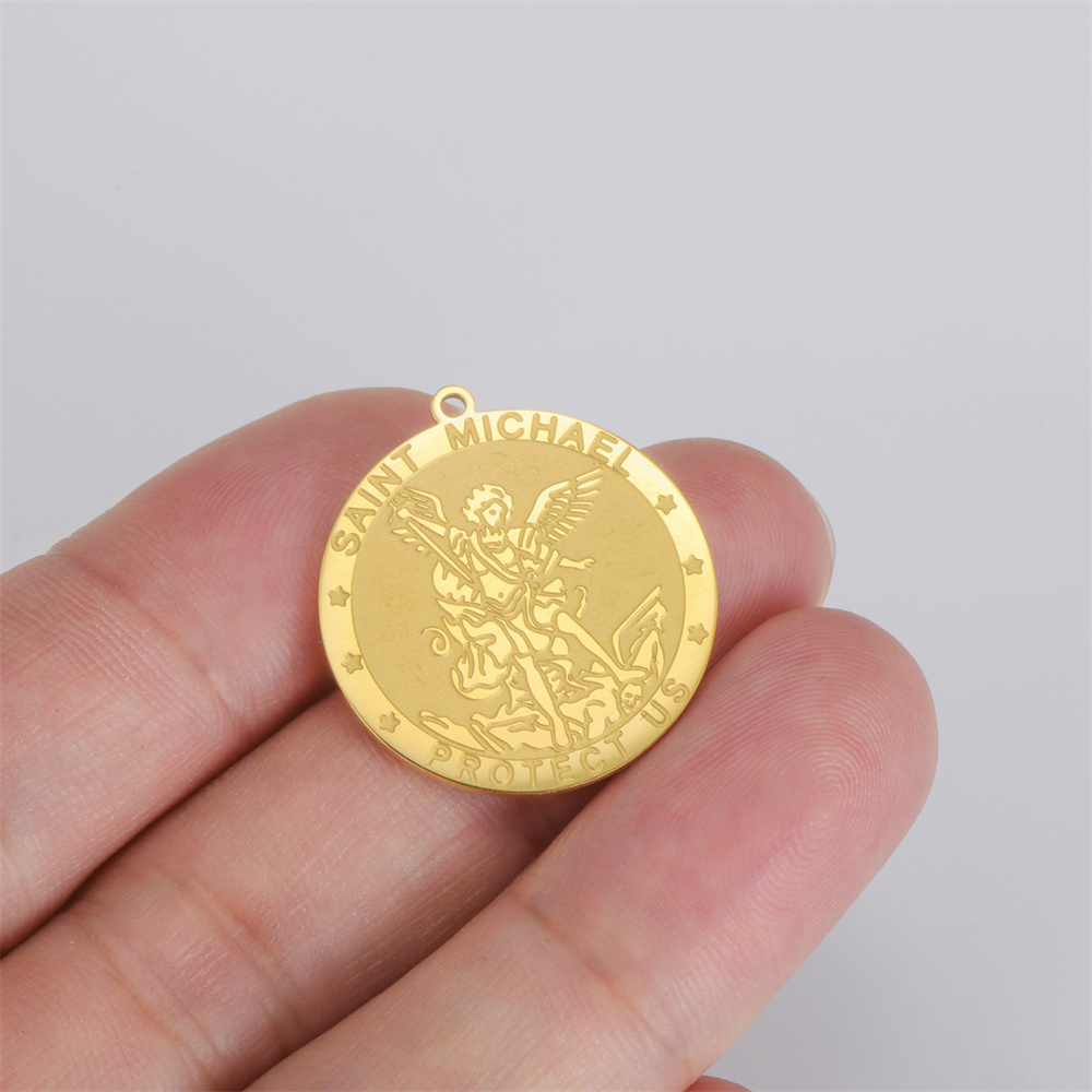 1 Stück Heiliger Michael Anhän – Jewelry Making Michaels Bewertung und Preis